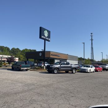 Starbucks - Coffee & Tea Near Me - Henderson, North Carolina Starbucks - Coffee & Tea Near Me - Henderson, North Carolina
