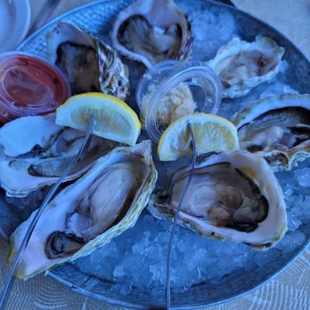 Barbara's Fishtrap - Seafood Near Me - Half Moon Bay, California