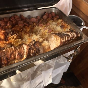 Tara - A Country Inn - Pork and sauerkraut - Hotels Near Me - Clark, Pennsylvania