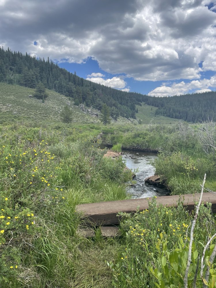 Lost Creek Wilderness Loop Logo