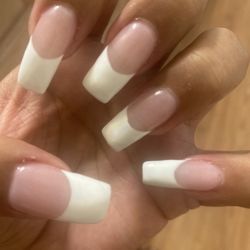 NV Nails - Left hand