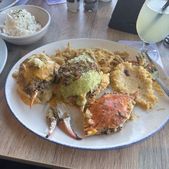 Katie's Seafood House - Crab Katie's Seafood Market Platter, house margarita - Seafood Near Me - Galveston, Texas Katie's Seafood House - Crab Katie's Seafood Market Platter, house margarita - Seafood Near Me - Galveston, Texas