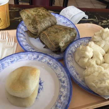 Dim Sum King - Red Bean Mochi, BBQ steamed pork buns, sticky rice, and complimentary hot tea. - Dim Sum Near Me - Seattle, Washington Dim Sum King - Red Bean Mochi, BBQ steamed pork buns, sticky rice, and complimentary hot tea. - Dim Sum Near Me - Seattle, Washington