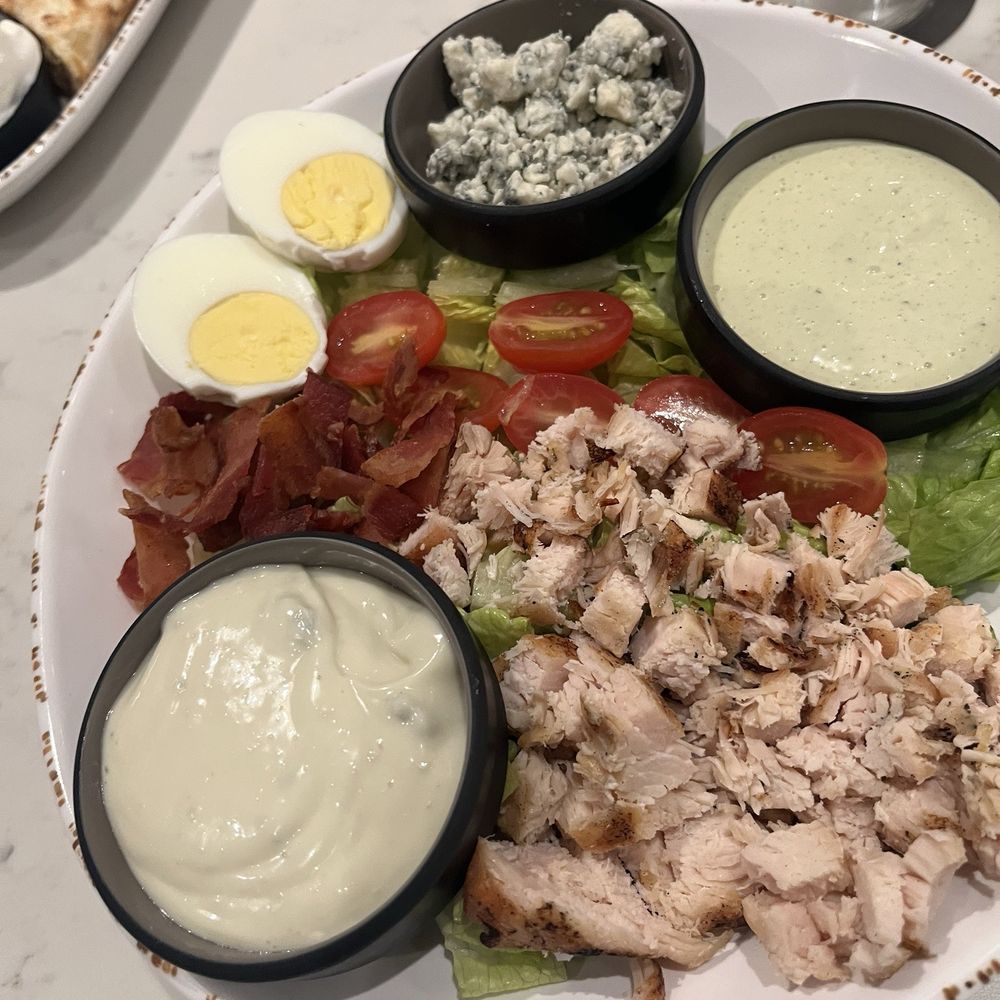 Courtyard Kodak Sevierville - Cobb salad - Hotels Near Me - Kodak, Tennessee Courtyard Kodak Sevierville - Cobb salad - Hotels Near Me - Kodak, Tennessee
