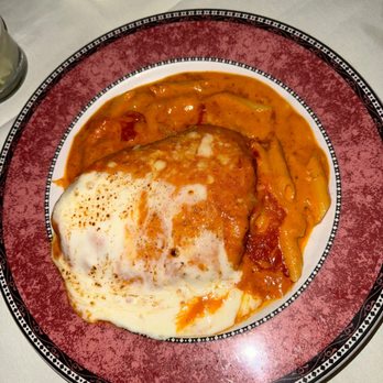 Ferdi - Chicken Parmigiana Wedge - Italian Near Me - New York, New York