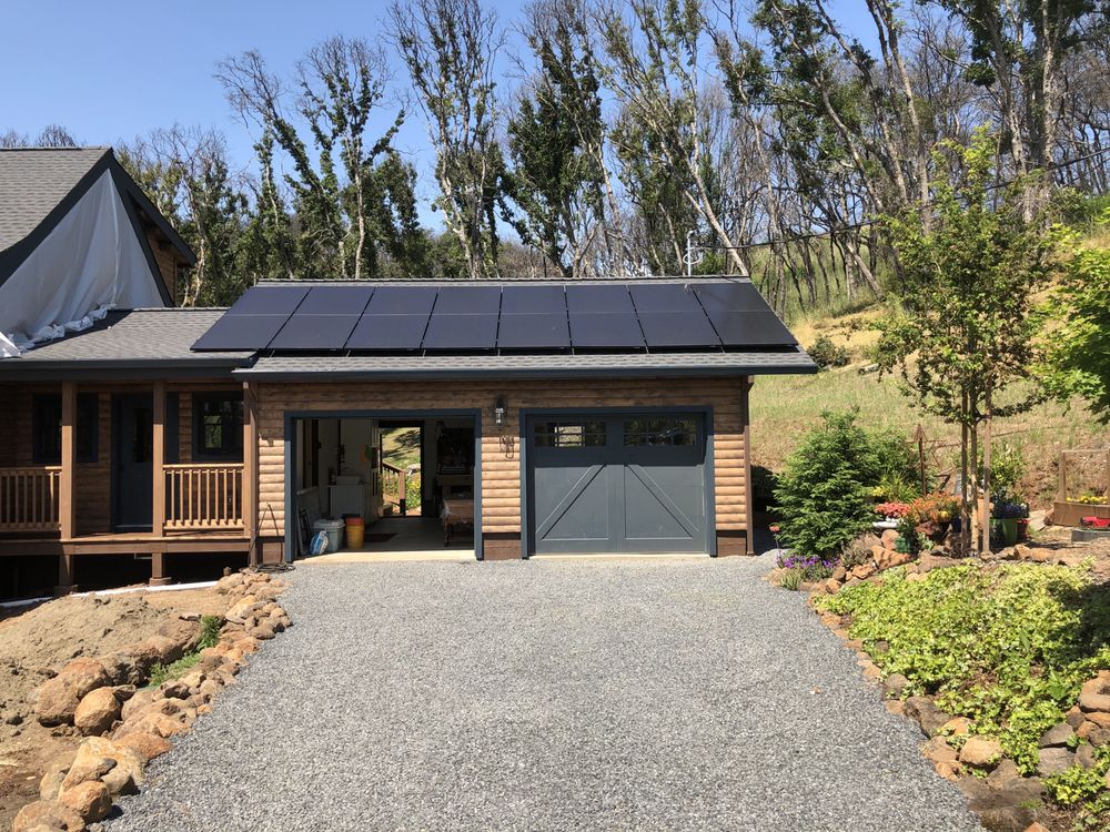 Slide of Ilum Solar