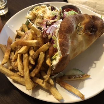 Chef's Bistro - Roast Beef Tzatziki - American Near Me - North Conway, New Hampshire