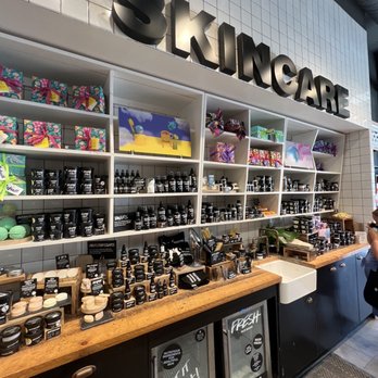 Lush Cosmetics - Cosmetics & Beauty Supply Near Me - Birmingham, Alabama