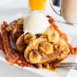 Anna's House - Northland - Candied Pecan & Banana French Toast