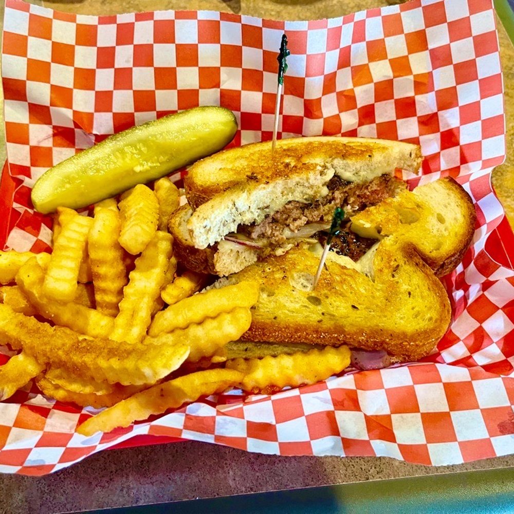 Tom Cat Bar & Grill - Dive Bars Near Me - San Diego, California Tom Cat Bar & Grill - Dive Bars Near Me - San Diego, California