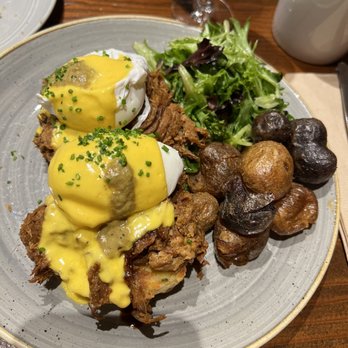 Catch 122 - Pork Benny - Breakfast & Brunch Near Me - North Vancouver, British Columbia Catch 122 - Pork Benny - Breakfast & Brunch Near Me - North Vancouver, British Columbia