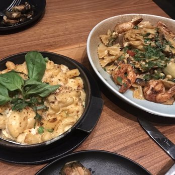 GRANVILLE - Uptown Mac and Cheese and Spicy Pasta- both delicious! - New American Near Me - Pasadena, California GRANVILLE - Uptown Mac and Cheese and Spicy Pasta- both delicious! - New American Near Me - Pasadena, California