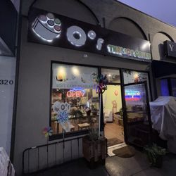0degree Thai Ice Cream - Front entrance