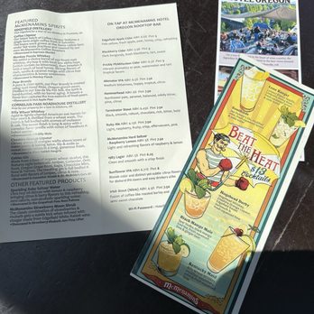 Hotel Oregon - Drinks. - Hotels Near Me - McMinnville, Oregon