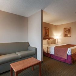SureStay Hotel by Best Western Tehachapi - King Suite