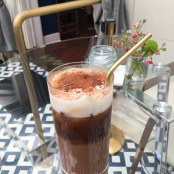 Café Georgetown - Iced mocha with oat milk - Coffee & Tea Near Me - Washington, DC, District of Columbia