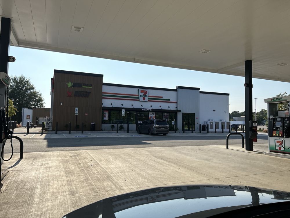 7 Eleven Image