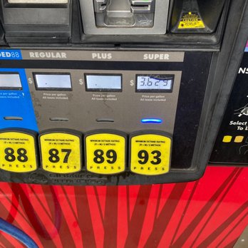 Sheetz - a gas pump at a gas station - Convenience Stores Near Me - Arcadia, North Carolina Sheetz - a gas pump at a gas station - Convenience Stores Near Me - Arcadia, North Carolina