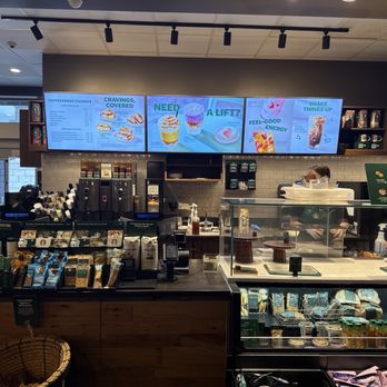 Starbucks - Coffee & Tea Near Me - Northbrook, Illinois