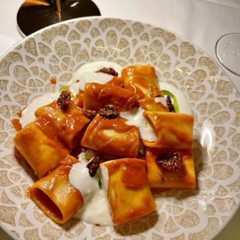 Tavola - Paccheri pomodoro, fantastic ! - Italian Near Me - Houston, Texas Tavola - Paccheri pomodoro, fantastic ! - Italian Near Me - Houston, Texas