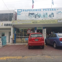 Papelería PEYESA - Entrada principal.