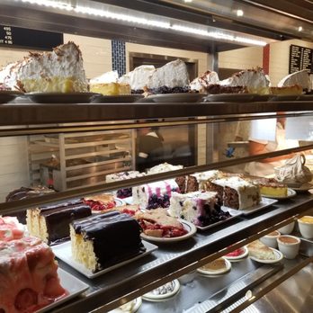 Cleburne Cafeteria - American Near Me - Houston, Texas
