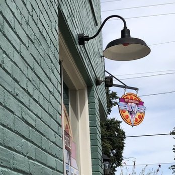 Hot for Pizza - Pizza Near Me - Richmond, Virginia Hot for Pizza - Pizza Near Me - Richmond, Virginia