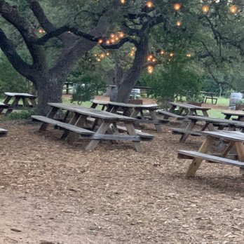 Vista Brewing - Tons of picnic tables - Breweries Near Me - Driftwood, Texas Vista Brewing - Tons of picnic tables - Breweries Near Me - Driftwood, Texas