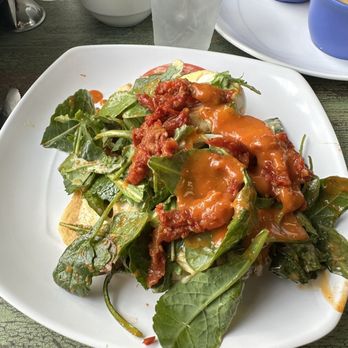 Biscuit Head - Cafes Near Me - Asheville, North Carolina