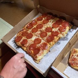 A delicious pan of Pepperoni Pitz with Scamutz.