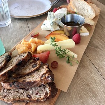 Driftwood Kitchen - Seafood Near Me - Laguna Beach, California