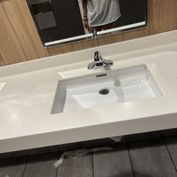 McDonald's - Hasn't been cleaned and it's obvi!