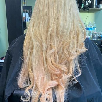 Flower and Bloom Beauty - Hair Stylists Near Me - Wakeforest, North Carolina Flower and Bloom Beauty - Hair Stylists Near Me - Wakeforest, North Carolina