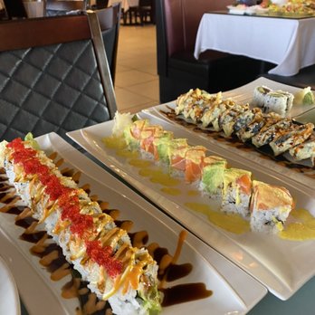 Asian Harbor - Special sushi roll - Asian Fusion Near Me - Homewood, Illinois Asian Harbor - Special sushi roll - Asian Fusion Near Me - Homewood, Illinois