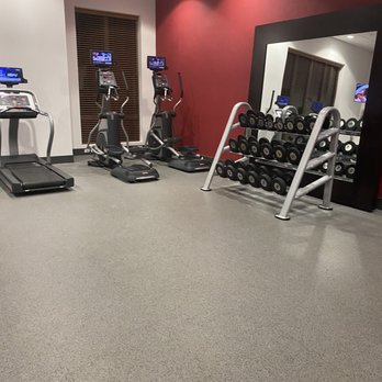 Hilton Garden Inn Hickory - Free weights and cardio equipment - Hotels Near Me - Hickory, North Carolina Hilton Garden Inn Hickory - Free weights and cardio equipment - Hotels Near Me - Hickory, North Carolina