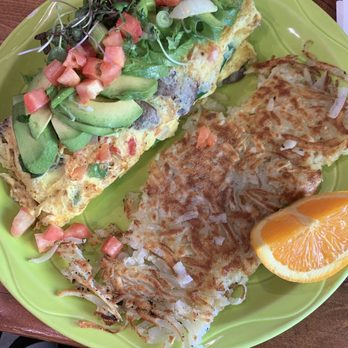 Lou's Coffee Shop - Veggie Omelette - look at that presentation! - Waffles Near Me - Los Gatos, California Lou's Coffee Shop - Veggie Omelette - look at that presentation! - Waffles Near Me - Los Gatos, California