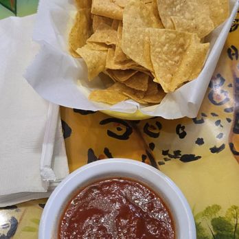 Fiesta Cancún Mexican Restaurant - Chips and salsa - Mexican Near Me - Altamonte Springs, Florida