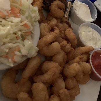Jameson Tavern Restaurant - Fried shrimp - Seafood Near Me - Freeport, Maine