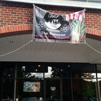 iThaiz Restaurant - Entrance at the strip mall..permanent sign on the way. - Thai Near Me - Richmond, Virginia iThaiz Restaurant - Entrance at the strip mall..permanent sign on the way. - Thai Near Me - Richmond, Virginia