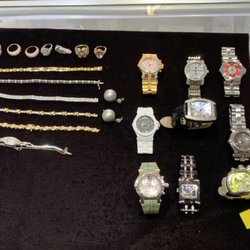 Global Gold & Silver - We Buy Jewelery & Watches!!