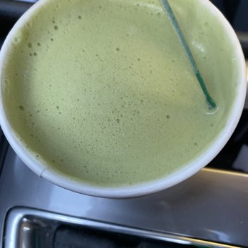 Starbucks - Green tea latte w/ 4 pumps of peppermint & 1% milk - Coffee & Tea Near Me - Alpharetta, Georgia Starbucks - Green tea latte w/ 4 pumps of peppermint & 1% milk - Coffee & Tea Near Me - Alpharetta, Georgia