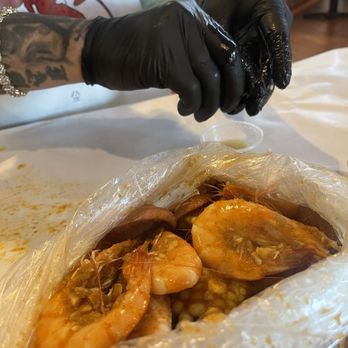 Crab Pub - Cajun/Creole Near Me - San Diego, California Crab Pub - Cajun/Creole Near Me - San Diego, California