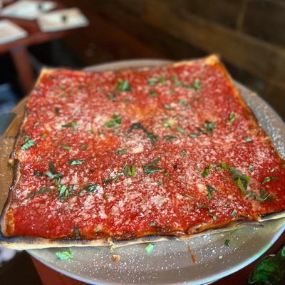 The Pizza Parlor by null