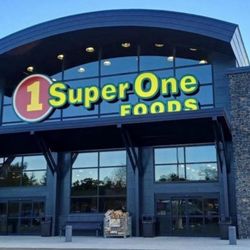 Super One Foods - front of store