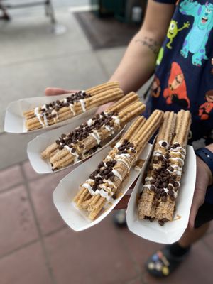 Willie’s Churros by null