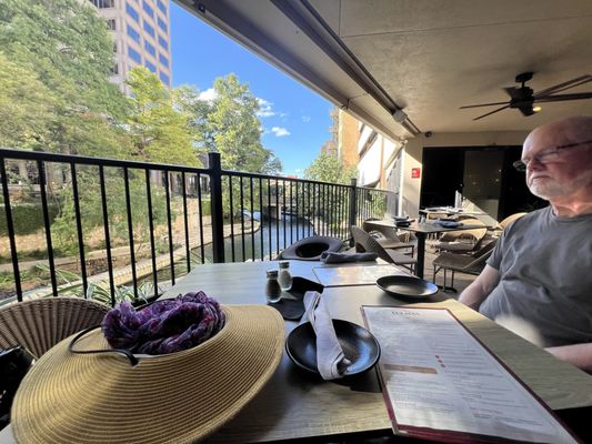 Luz Roja Tex-Mex by null