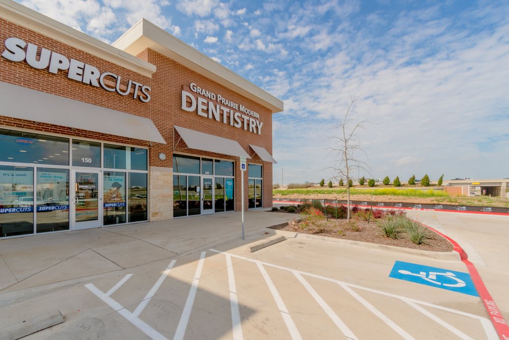 GRAND PRAIRIE MODERN DENTISTRY Updated August 2024 15 Photos 1215