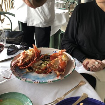 Hotel Santa Caterina - Lobster for lunch? Why not? Superb flavor profile - Hotels Near Me - Amalfi, SA