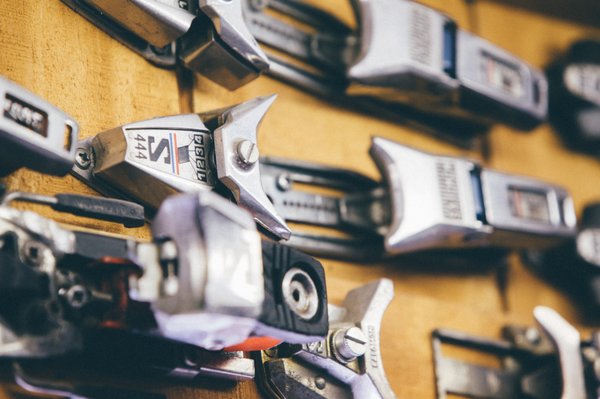 Lahout's - America's Oldest Ski Shop by null