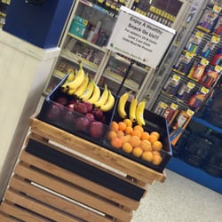 Brookshire's - The store offers free fruit for young kids of customers